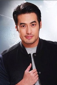 Boy Pakorn Chatborirak