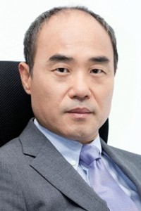 Kang Shin Il
