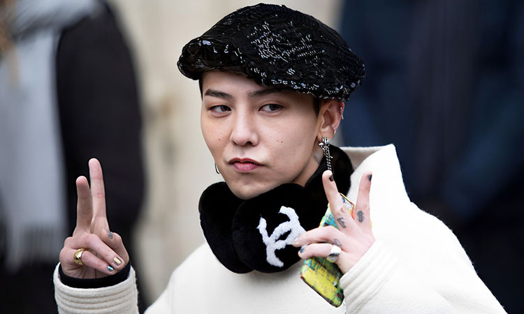 G Dragon's remarkable genius leaves the netizens speechless by showing brilliant talent in producing masterpieces at just 25